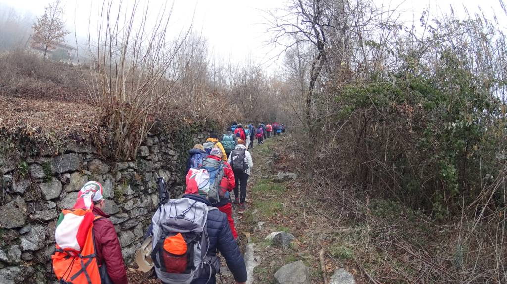 Questa immagine ha l'attributo alt vuoto; il nome del file è cammino-1.jpg